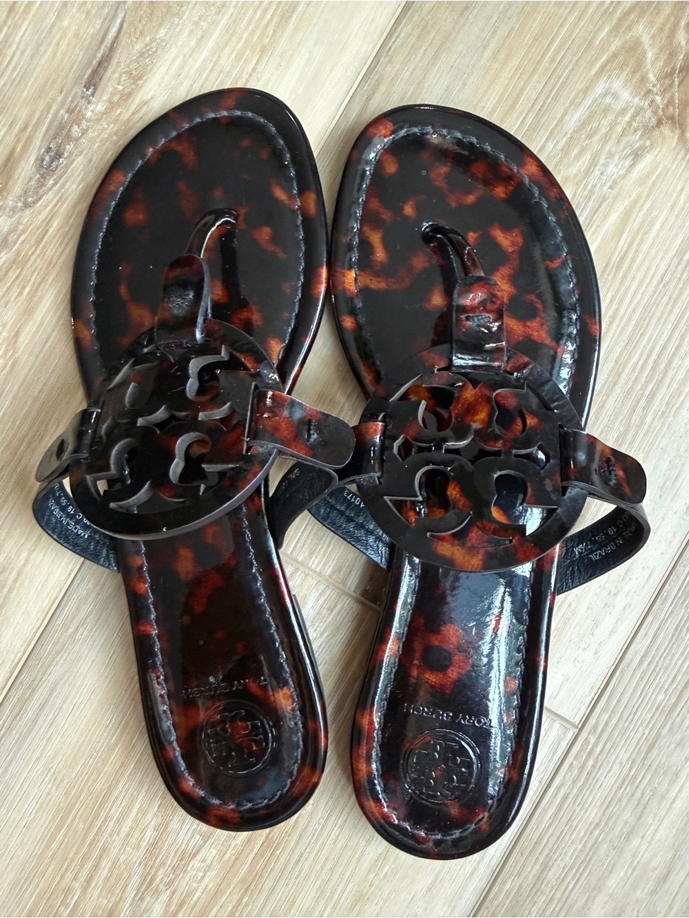 Tory Burch Miller Patent Sandal Tortoise Sz 7.5 Flat Thong - Picture 2 of 12